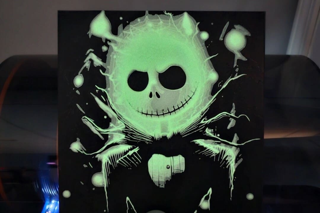 What's this? There's glowing everywhere!