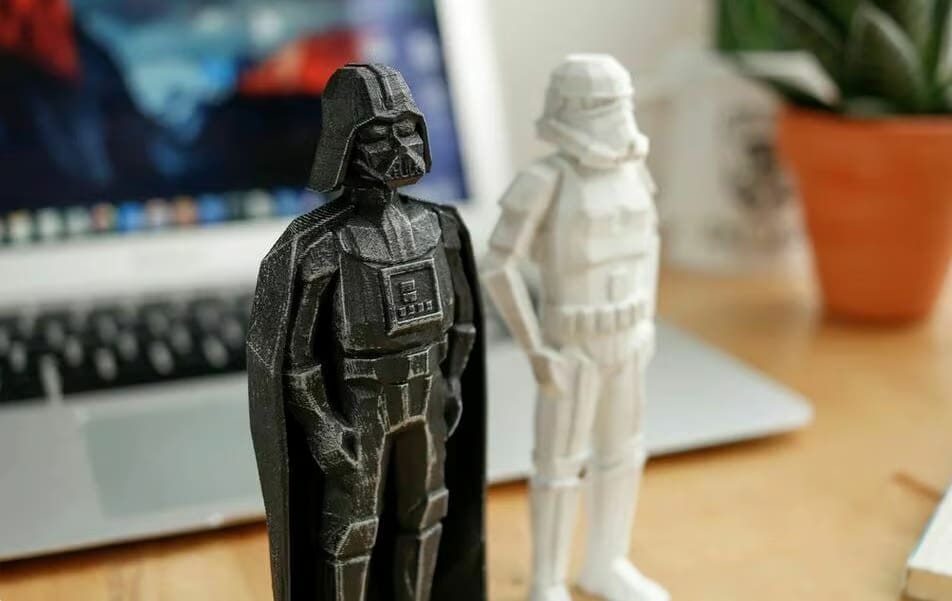 Everyone's favorite Sith, fresh off the 3D printer