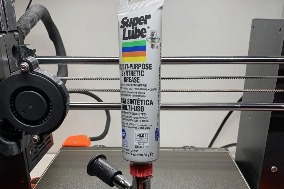Image of: 1. <span class="link" data-action="modal-open" data-modal-ajax="/en/product-overlay/414169/limit/0/">Super Lube Multi-Purpose Synthetic Grease with Syncolon</span>