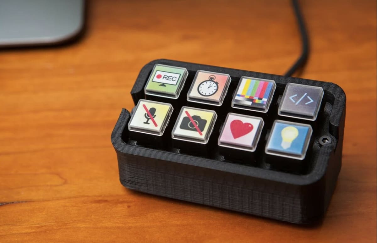 The Stream Cheap comprises 8 Cherry MX switches, an Arduino Pro Micro, and a 3D printed frame