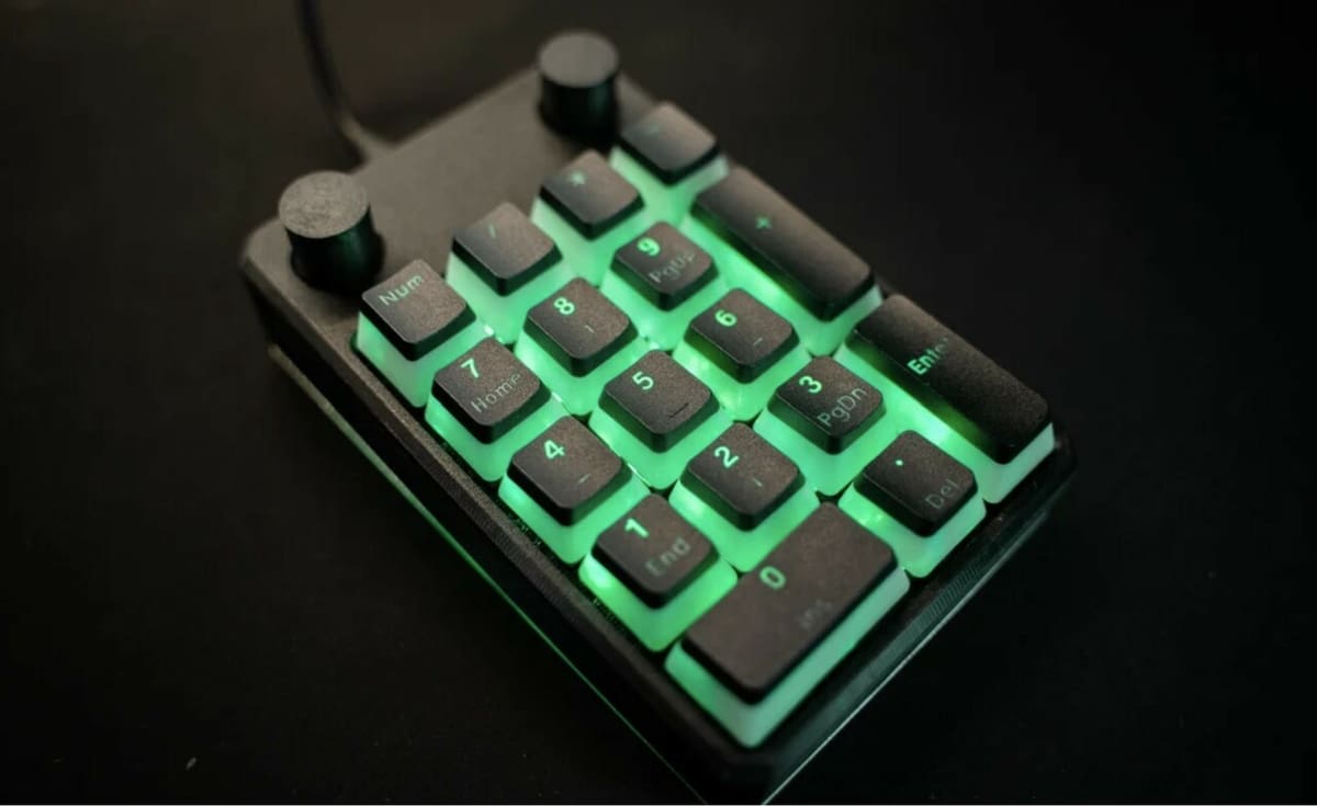 This stream deck features two rotary dials and a full number pad