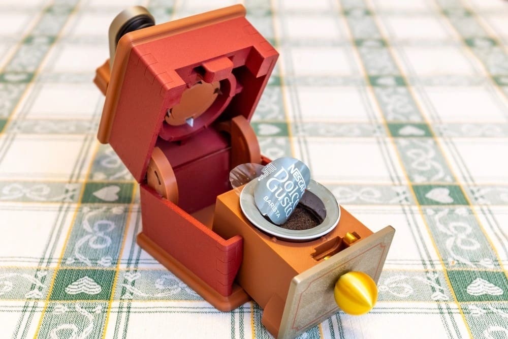 Image of: 3. Capsule Cutter