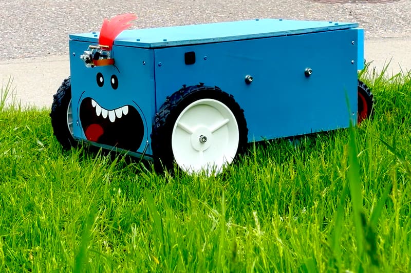 Image of Cool Raspberry Pi Projects: Lawnmower