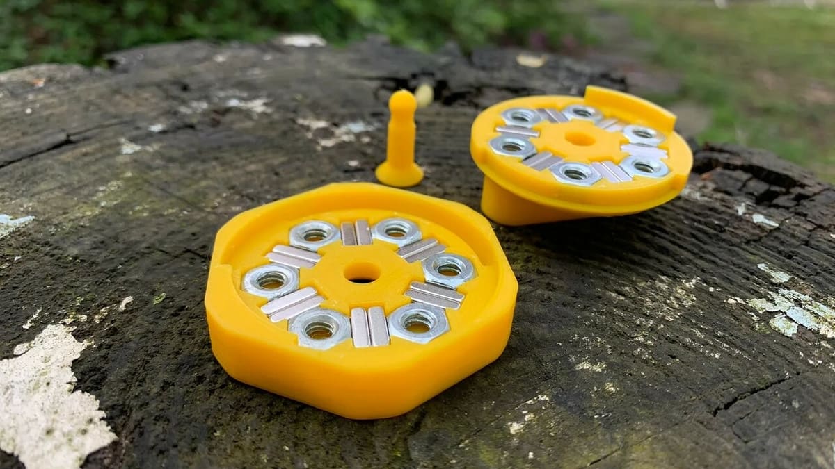 Turning magnets on and off with a button and pure physics