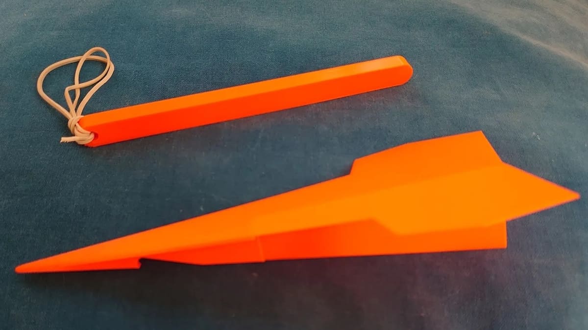 This rubber band-powered plane will break all speed records!