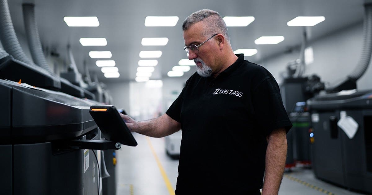 Image of MJF 3D Printing Services We Recommend: ZiggZagg