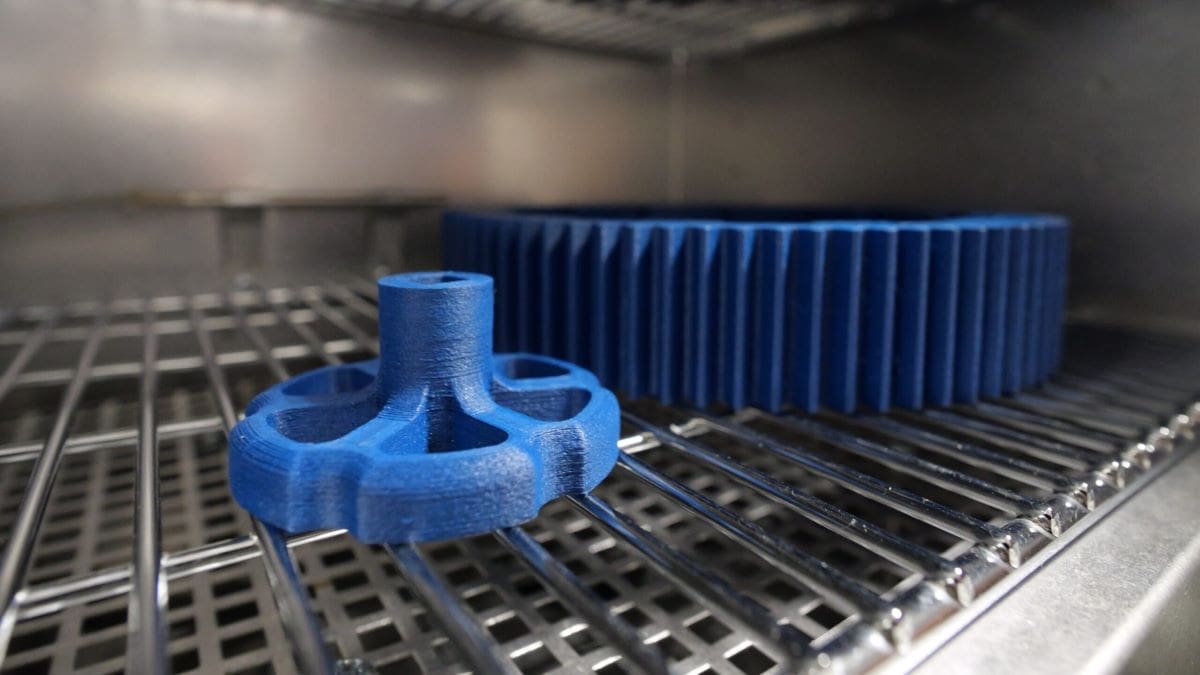 Image of: <span class="link" data-action="modal-open" data-modal-ajax="/en/product-overlay/441518/limit/0/">UltiMaker</span>