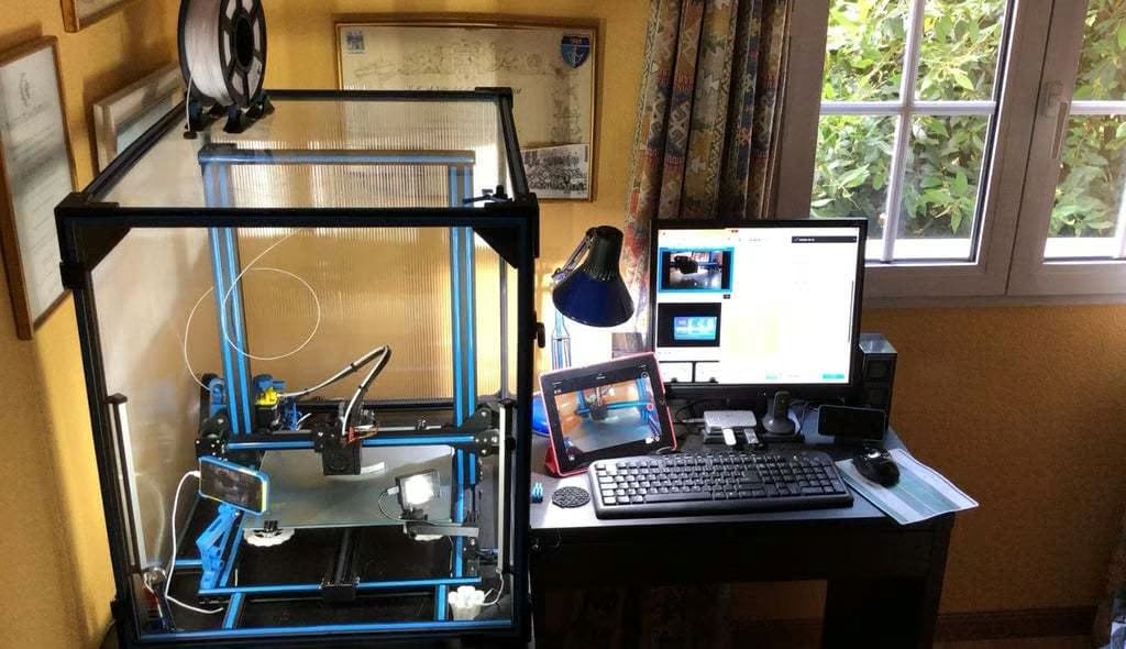 Printing with an enclosure is highly recommended for PC