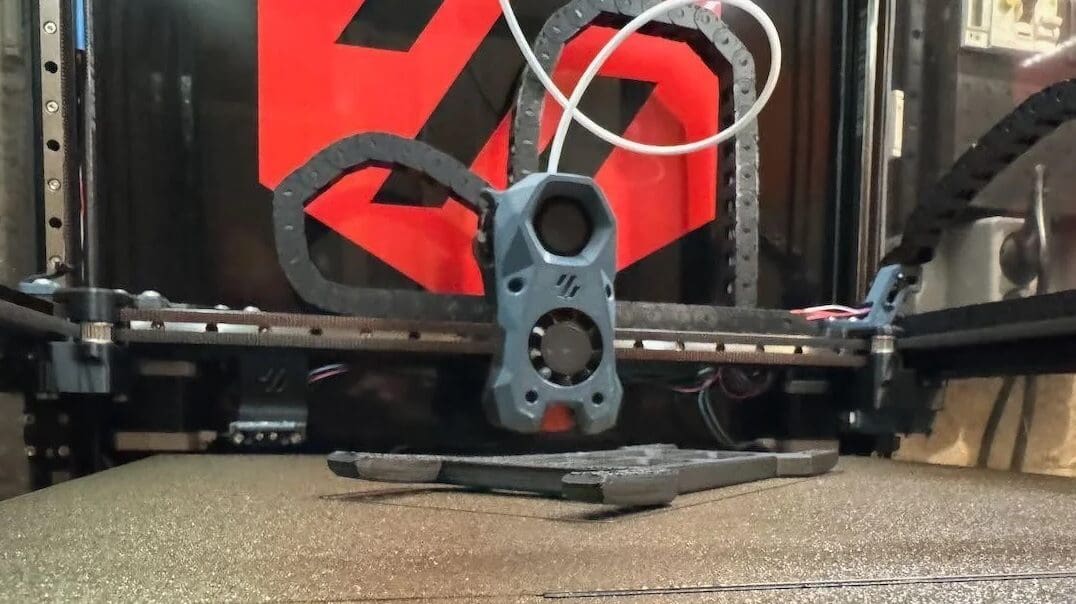 Warping in ABS may result from insufficient chamber or bed temperature