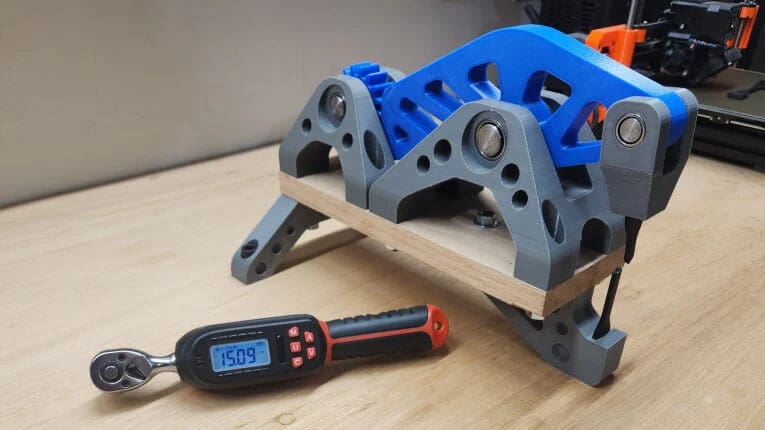 A filament testing device printable with PLA