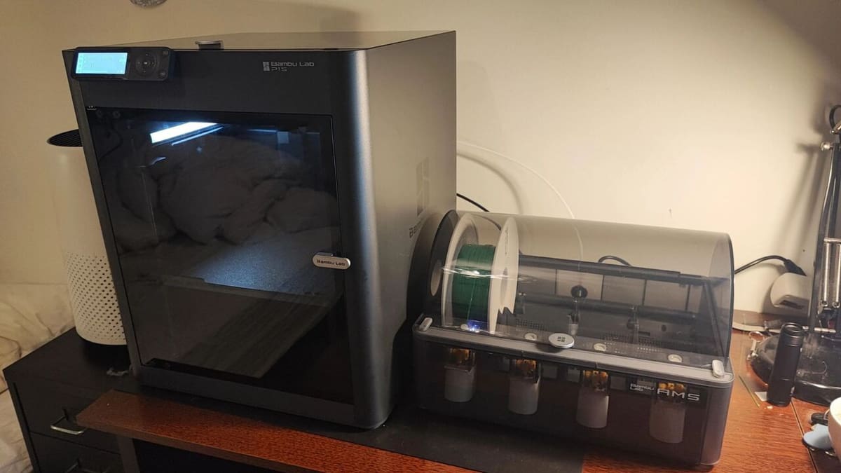 The Bambu Lab P1S' enclosed system comes in handy