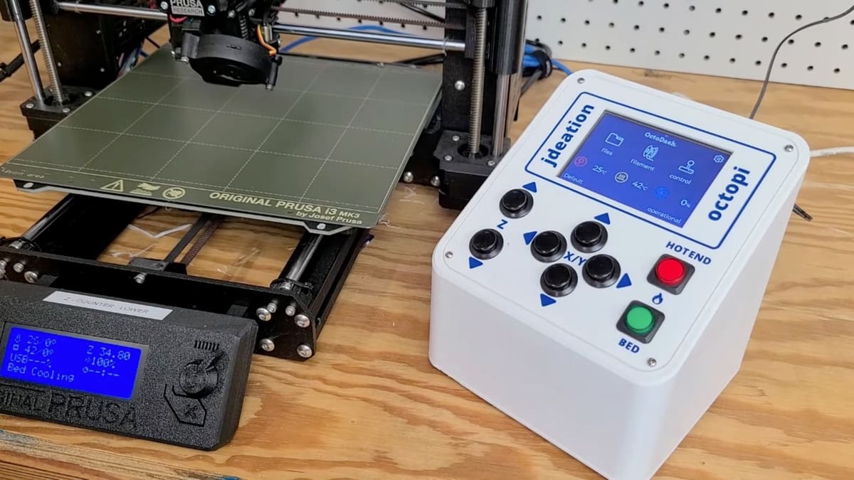 Create your own cover for your OctoPrint setup!