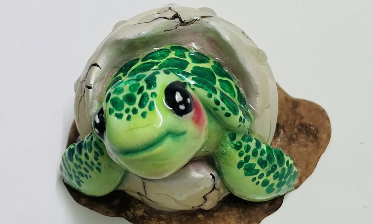 It's almost impossible to resist a smile with so much cuteness!
