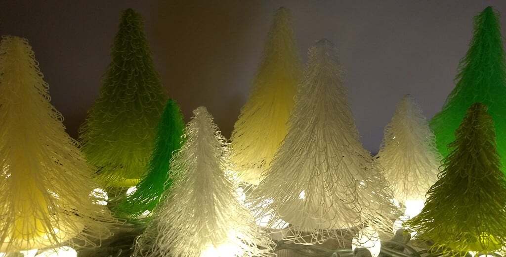 Despite its loops, these trees sure aren't droopy!