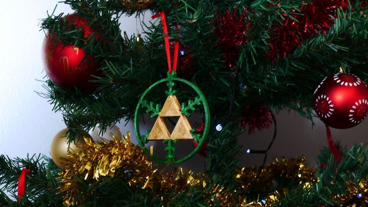Quick and easy prints to hang on the tree
