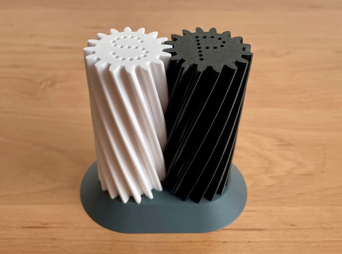 Foto de Projetos para impressora 3D: coisas para imprimir em 3D: Saleiro e pimenteiro