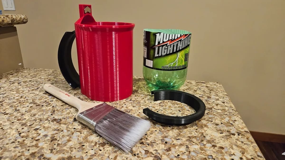 With a little help from your printer, a 2 litre drink container makes a great paint pot.
