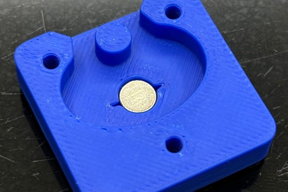 An example of a compliant press fit