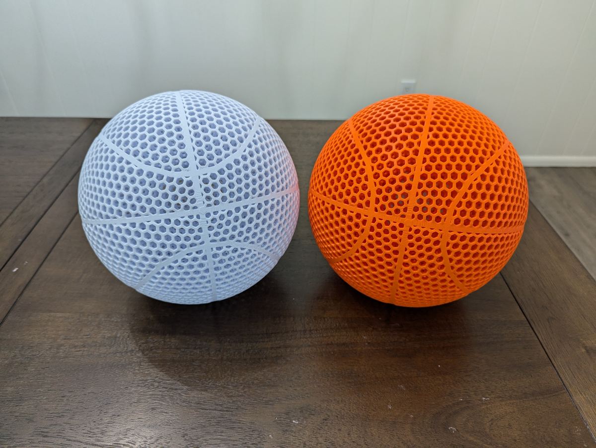 Foto de Projetos para impressora 3D: coisas para imprimir em 3D: Bola de basquete sem enchimento