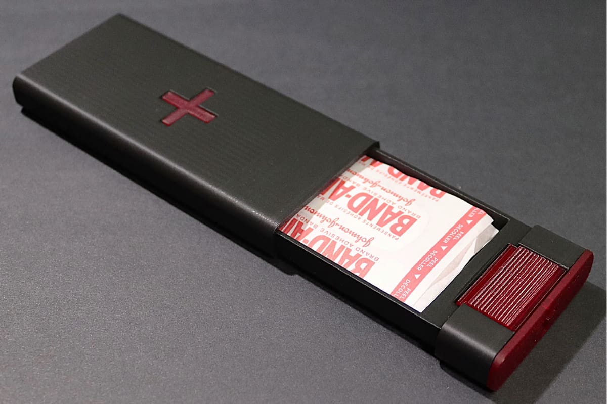 Foto de Projetos para impressora 3D: coisas para imprimir em 3D: Estojo de band-aid