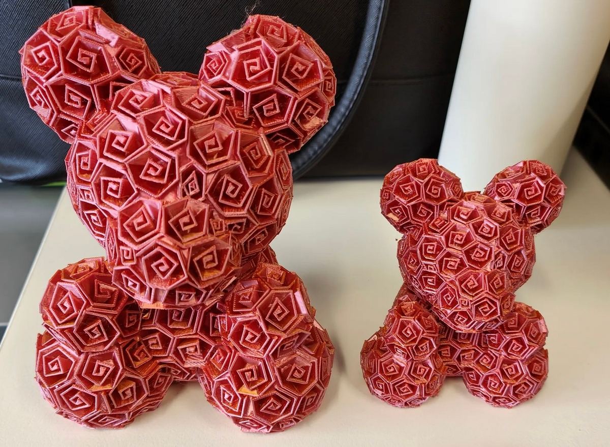 A cuddly keepsake as sweet as a bouquet of roses
