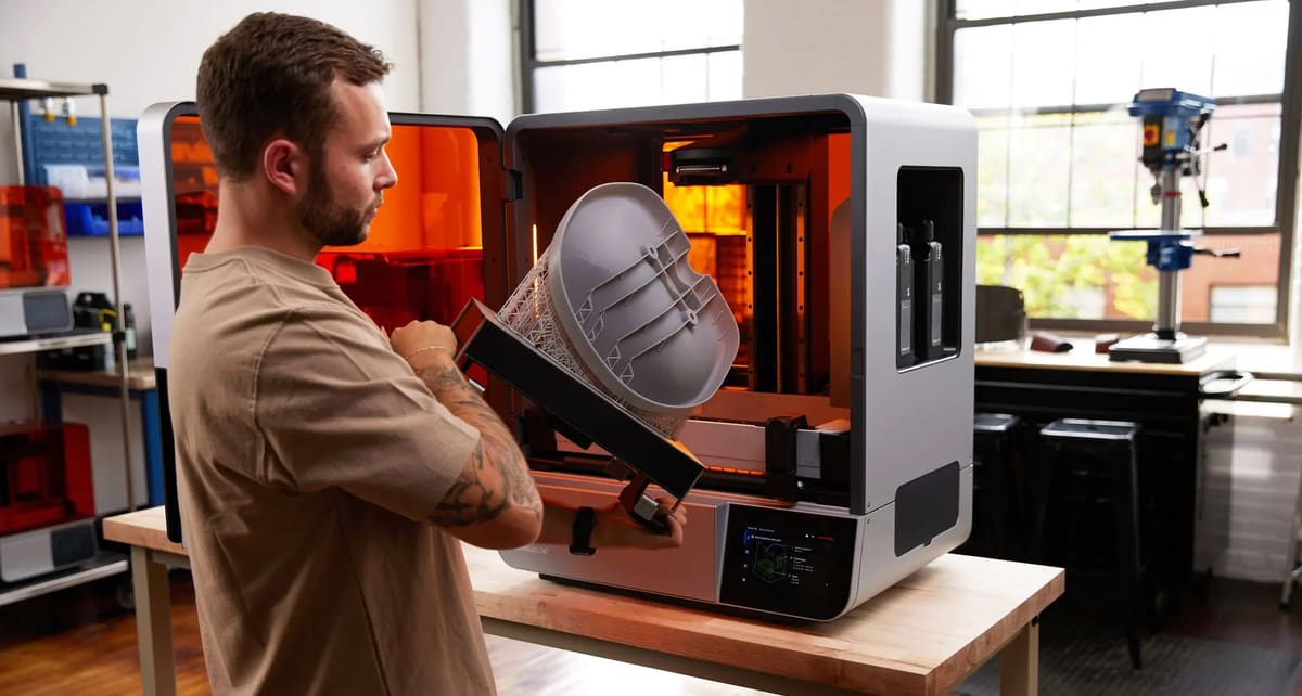 Image of Professional 3D Printers Under $10,000: Consumer vs. Professional 3D Printers