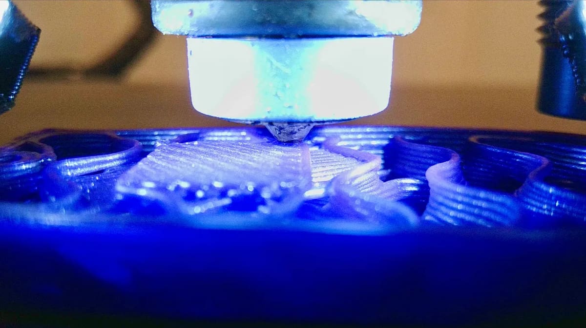 While this image is taken with the V1 Nozzle Camera, they both share the same sensor and it looks fantastic!