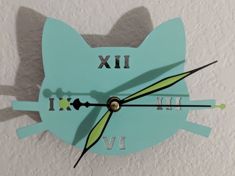 Image of: 24. Cat Clock