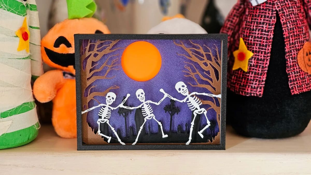 Gothic and three-dimensional: this layered silhouette transforms a simple skull into wall art.