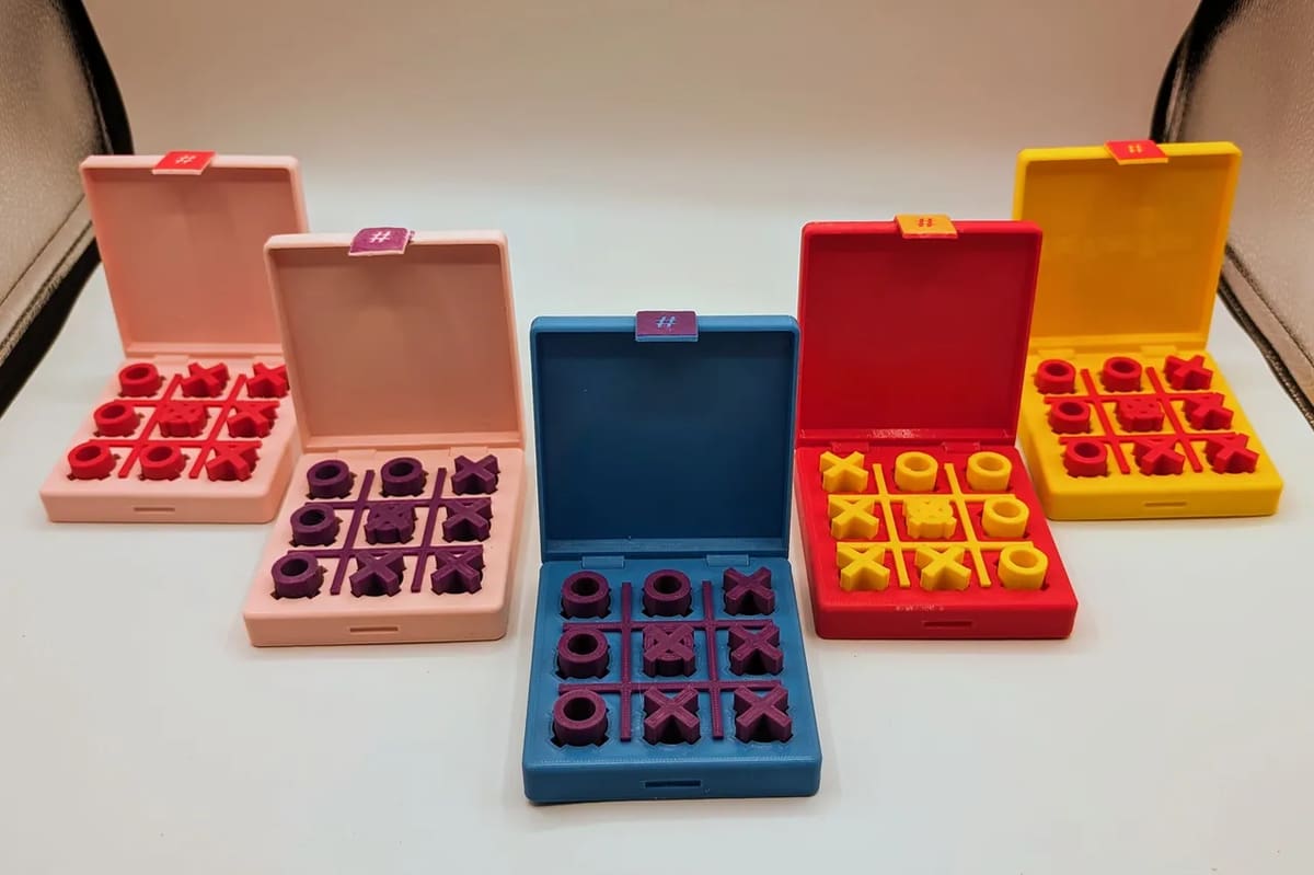 Image of 3D printed summer fun!: Travel Tic-Tac-Toe