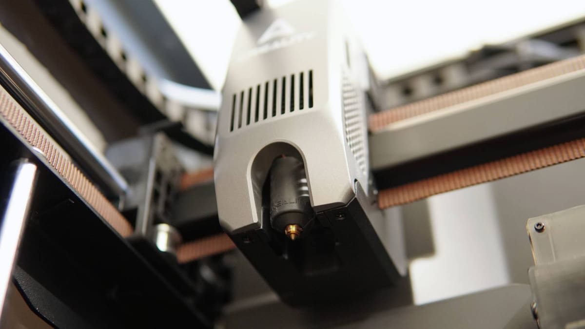 Imagen de Mejor impresora 3D multicolor de cabezal único: Multicolor de cabezal único: Creality K2 Pro Combo