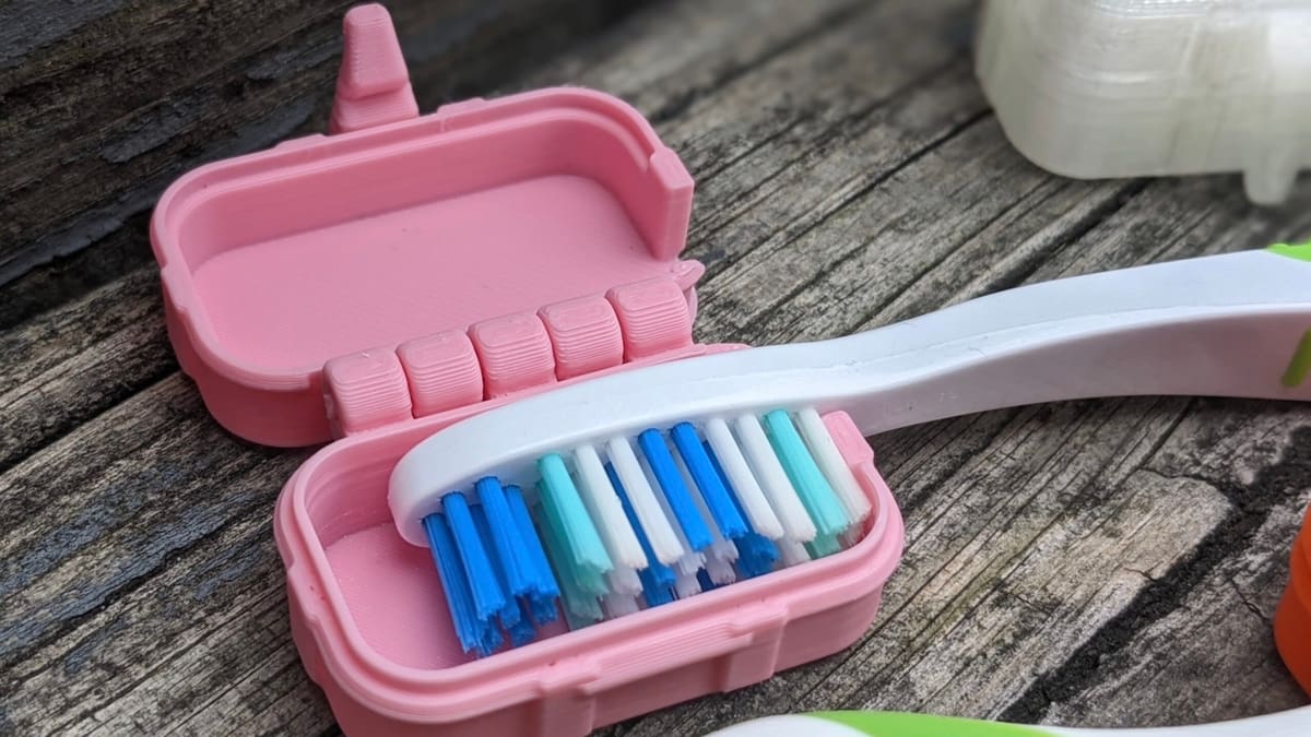 Image of Cool Things to 3D Print: Toothbrush Travel Case