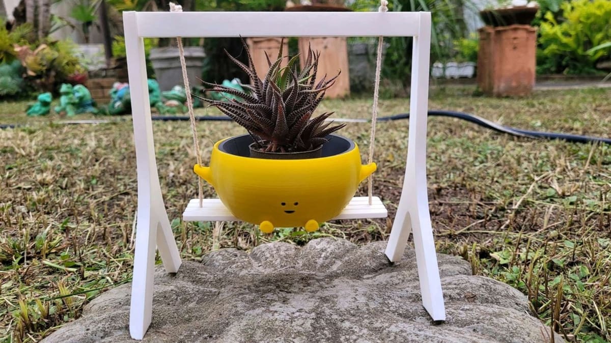 Image of: 11. Cute Swinging