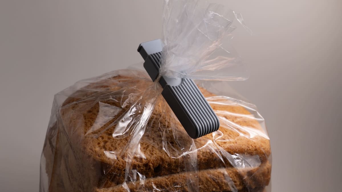 Image of Cool Things to 3D Print: Press-to-Seal Bag Clip