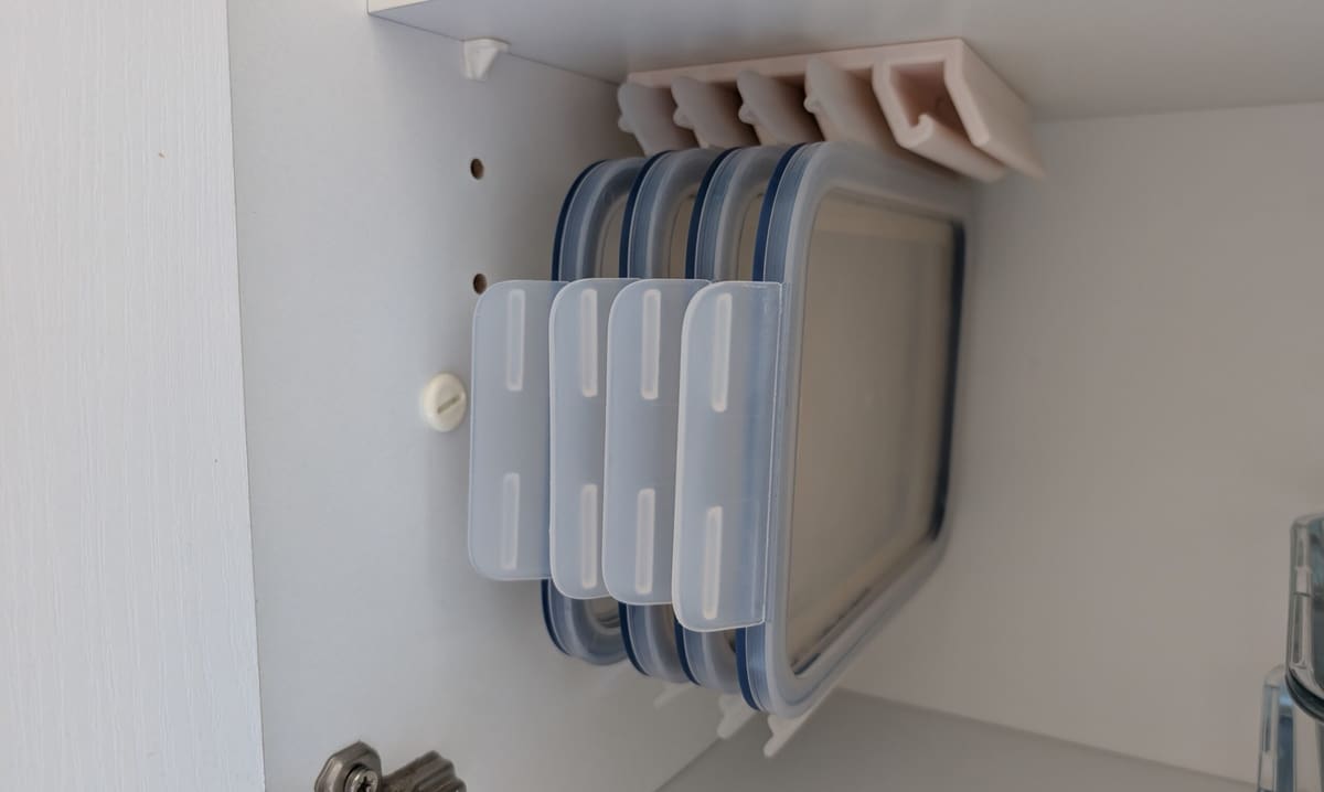 Image of Cool Things to 3D Print: Plastic Lid Hanger