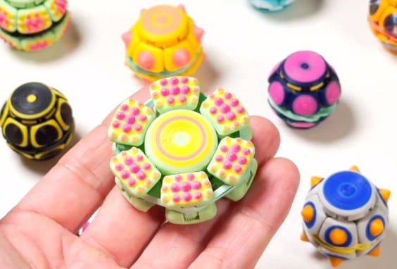 Image of Cool Things to 3D Print: Clicky Poppers