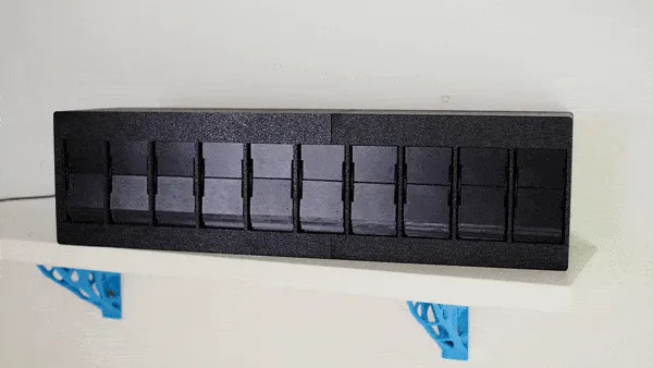 Image of: 7. Split-Flap Display
